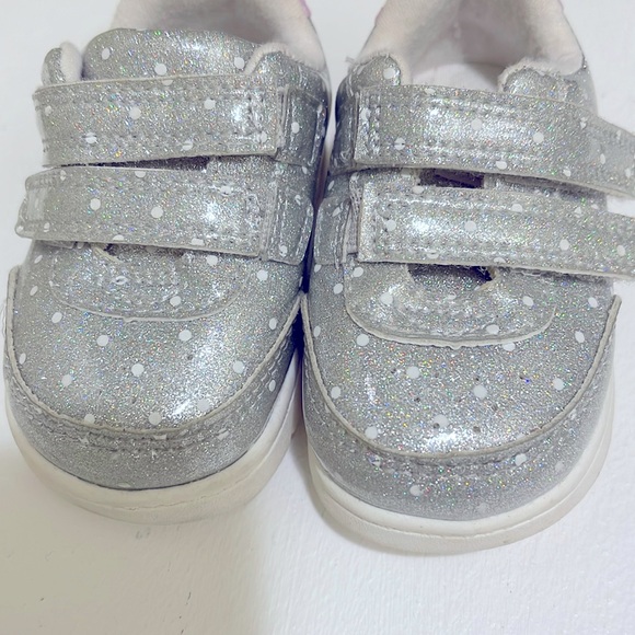 Baby shoes, size 3 months, color silver, good condition. - Picture 3 of 5